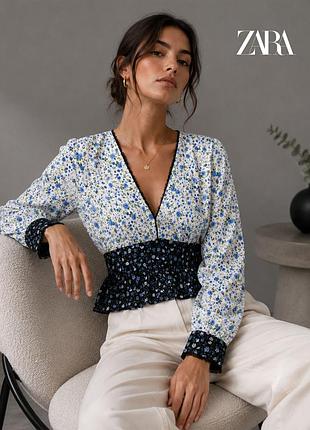 Нова сатинова блуза з квітковим принтом та мереживом zara s 8393/357/060