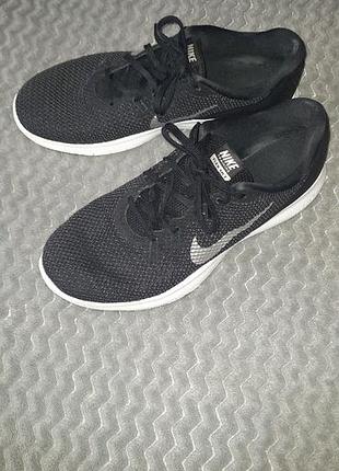 Кросівки чоловічі nike treining.