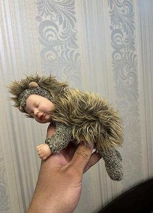 Коллекционная кукла пупс anne geddes ёжик 25 см  оригинал