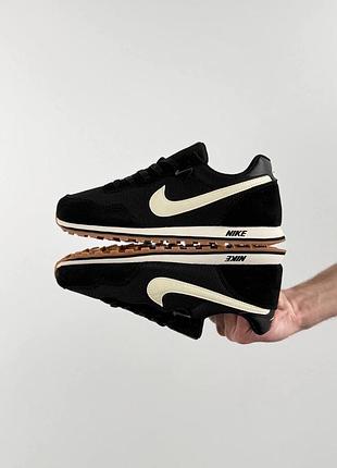 Nike md runner 2 black beige 2