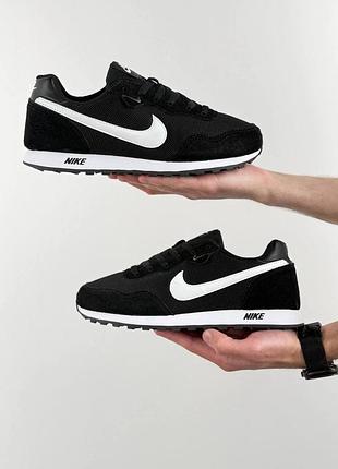 Nike md runner 2 black white 3