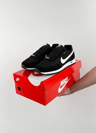 Nike md runner 2 black white 5