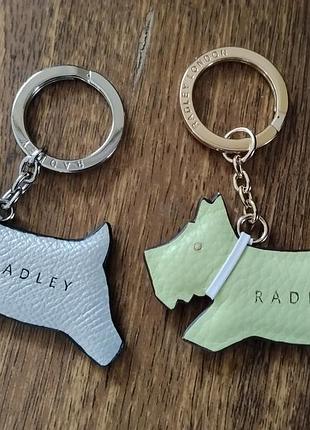 Брелок radley 2