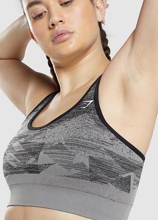 Спортивний топ gymshark