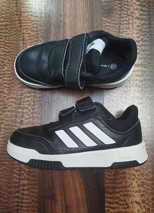 Кроссовки кеды adidas 25