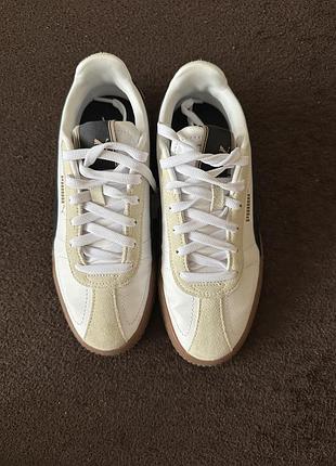 Продам , кеди puma , вдягнула один раз , розмір 37 .