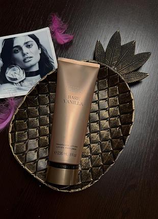 Парфумований лосьйон для тіла victoria’s secret bare vanilla
