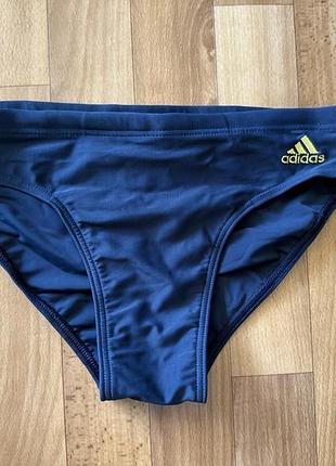 Adidas плавки на хлопчика 12-13 років