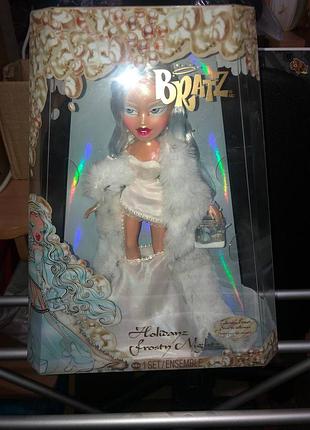 Коллекционная кукла bratz holidayz frosty nightz cloe