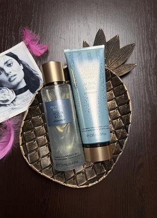 Набір victoria’s secret парфумований спрей та лосьйон aqua kiss shimmer