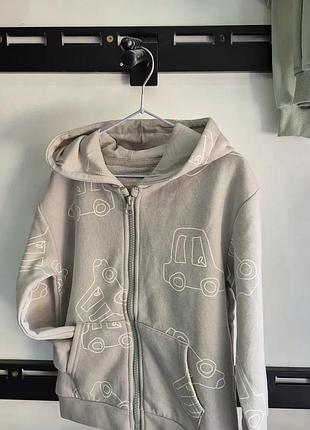 Кофта primark на замку