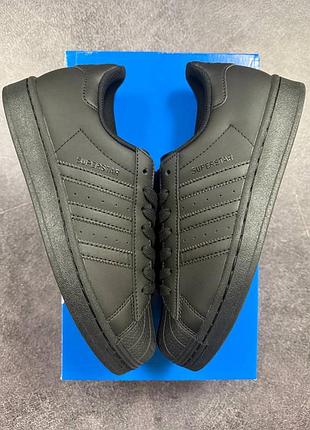 Стильные кроссовки adidas superstar classic all black