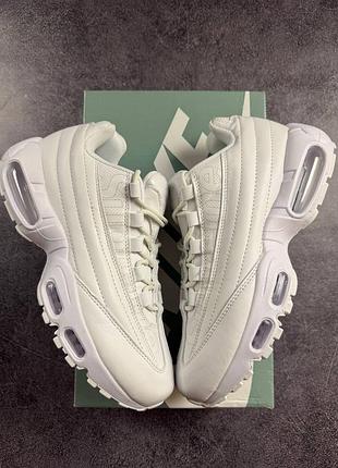 Стильные кроссовки nike air max 95 x supreme all white