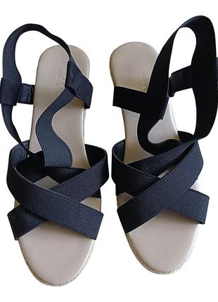 Papaya wide fit,p 5/38,новые женские босоножки на танкетке