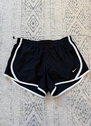 Жіночі спортивні шорти nike dri-fit чорні розмір s