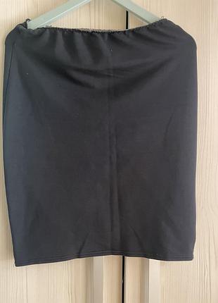Класична чорна спідниця прямого крою. орієнтовний розмір: 52–54 (xxl–3xl)