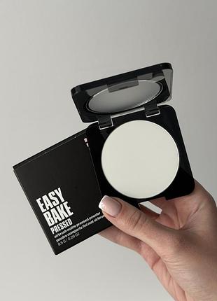 Huda beauty easy bake airbrush matte pressed setting powder матуюча фіксуюча прозора рожева пудра для обличчя sugar cookie