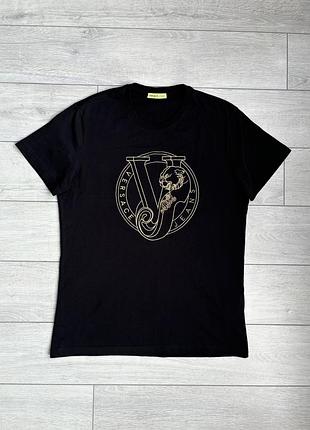 Чоловіча чорна футболка брендова майка джерсі версаче versace black size l л розмір оригінал