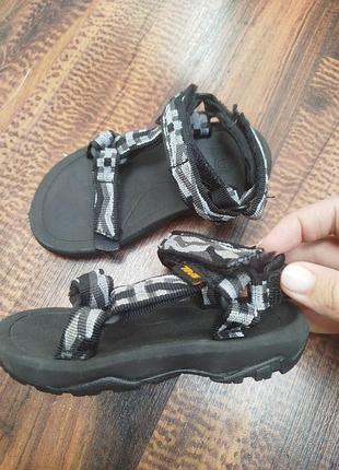 Босоножки teva 22 23 размер сандалии для мальчиков