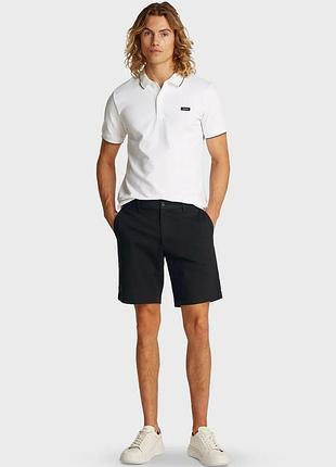 Чоловічі чорні шорти calvin klein