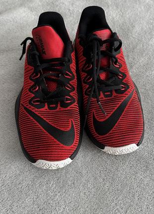 Червоні кросівки унісекс 38р nike air max infuriate 2 low