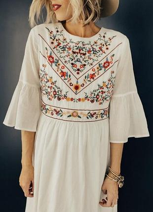 Ошатне з принтом плаття 👗