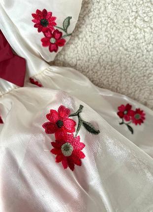 Святкова сукня для дівчинки. 2