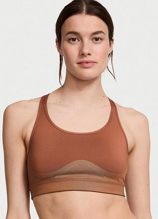 Спортивный топ victoria's secret