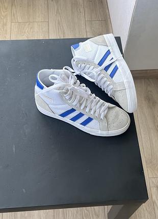 Кросівки adidas 4