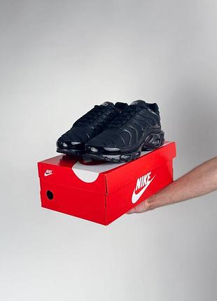 Nike air max plus all black 5