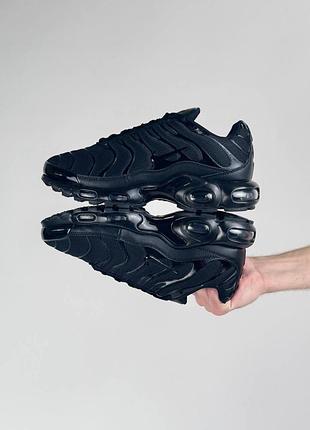 Nike air max plus all black 2