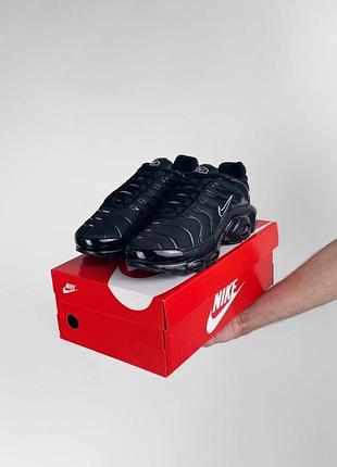 Nike air max plus black 5