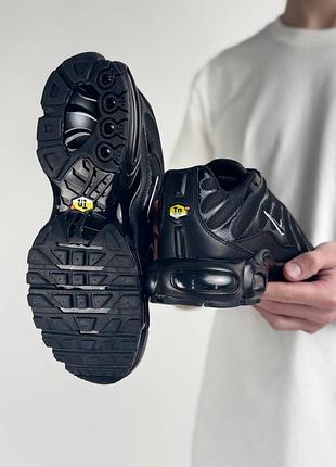 Nike air max plus black 7