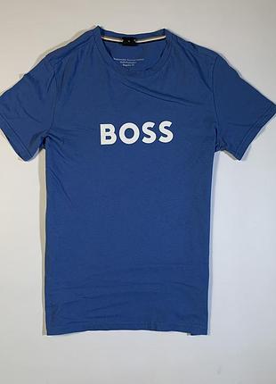 Футьолка boss розмір s m