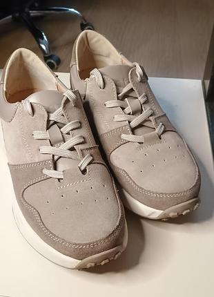 Кроссовки женские jastoni shoes 40 демисезонные кожаные замшевые на шнуровке на танкетке бежевый