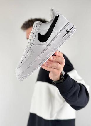 Nike air force 1 '07 panda 4