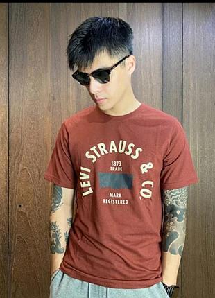 Мужская футболка levi's