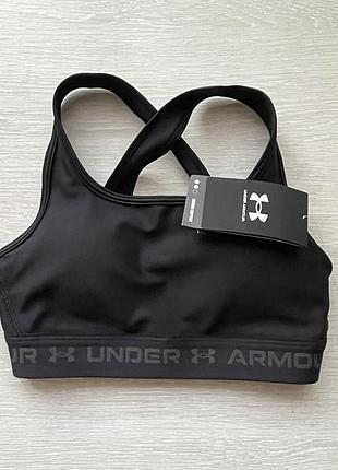 Топ спортивний under armour,розмір xs-підійде для мініатюрих дівчат,новий з етикеткою ні разу не використаний.