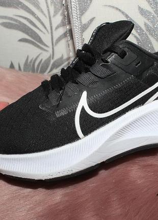 Nike кроссовки 23.3 см стелька