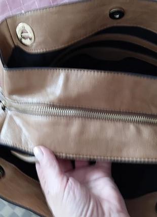 Сумка в монограммах gucci 5