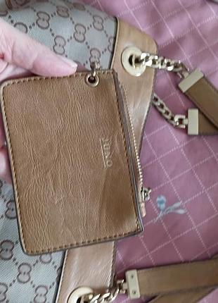 Сумка в монограммах gucci 7