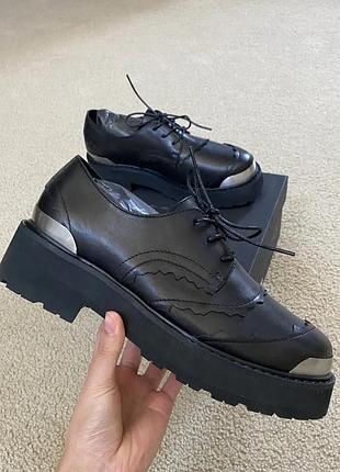 Роскошные кожаные лоферы ботинок дерби faiting-lab deconstructed leather derby shoes.