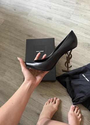 Туфлі saint laurent жіночі 40 чорні
