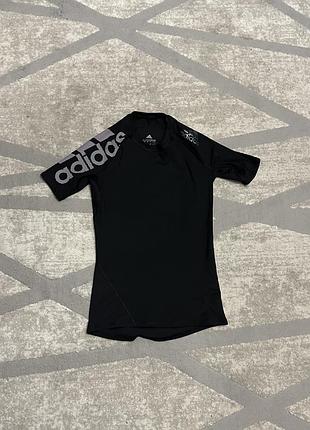 Термо футболка adidas