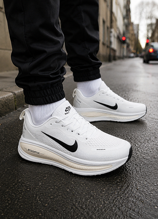 Кроссовки мужские легкие удобные nike vomero 18