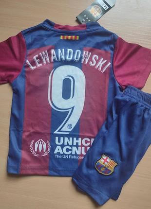 Футбольна форма барселона (fc barcelona).левандовський