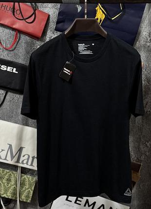 Футболка чоловіча reebok les mills t-shirt original чорний m
