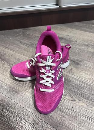 Кросівки new balance