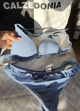 Купальник дитячий  підростковий  calzedonia    на xs приблизно