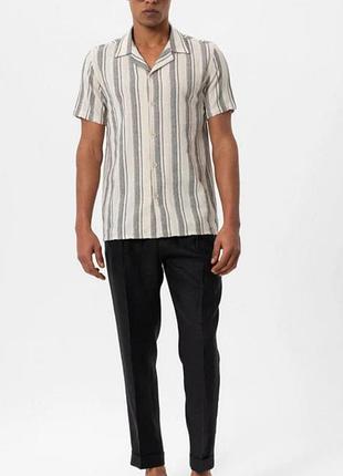 Мужская летняя рубашка hugo boss (оригинал), размер 42 (xl)
в идеальном состоянии.
идеальный вариант для летнего сезона.